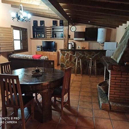 Casa Penelas Petin Екстер'єр фото