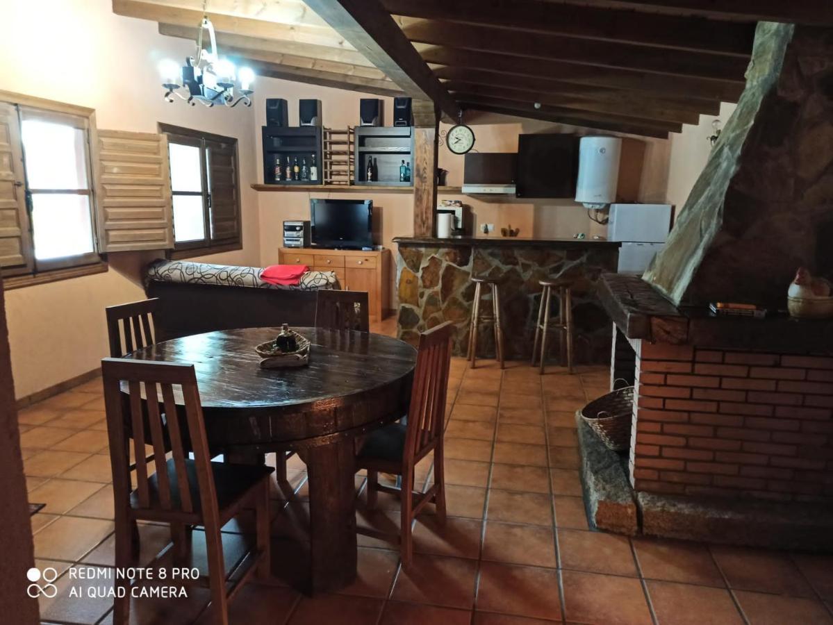 Casa Penelas Petin Екстер'єр фото