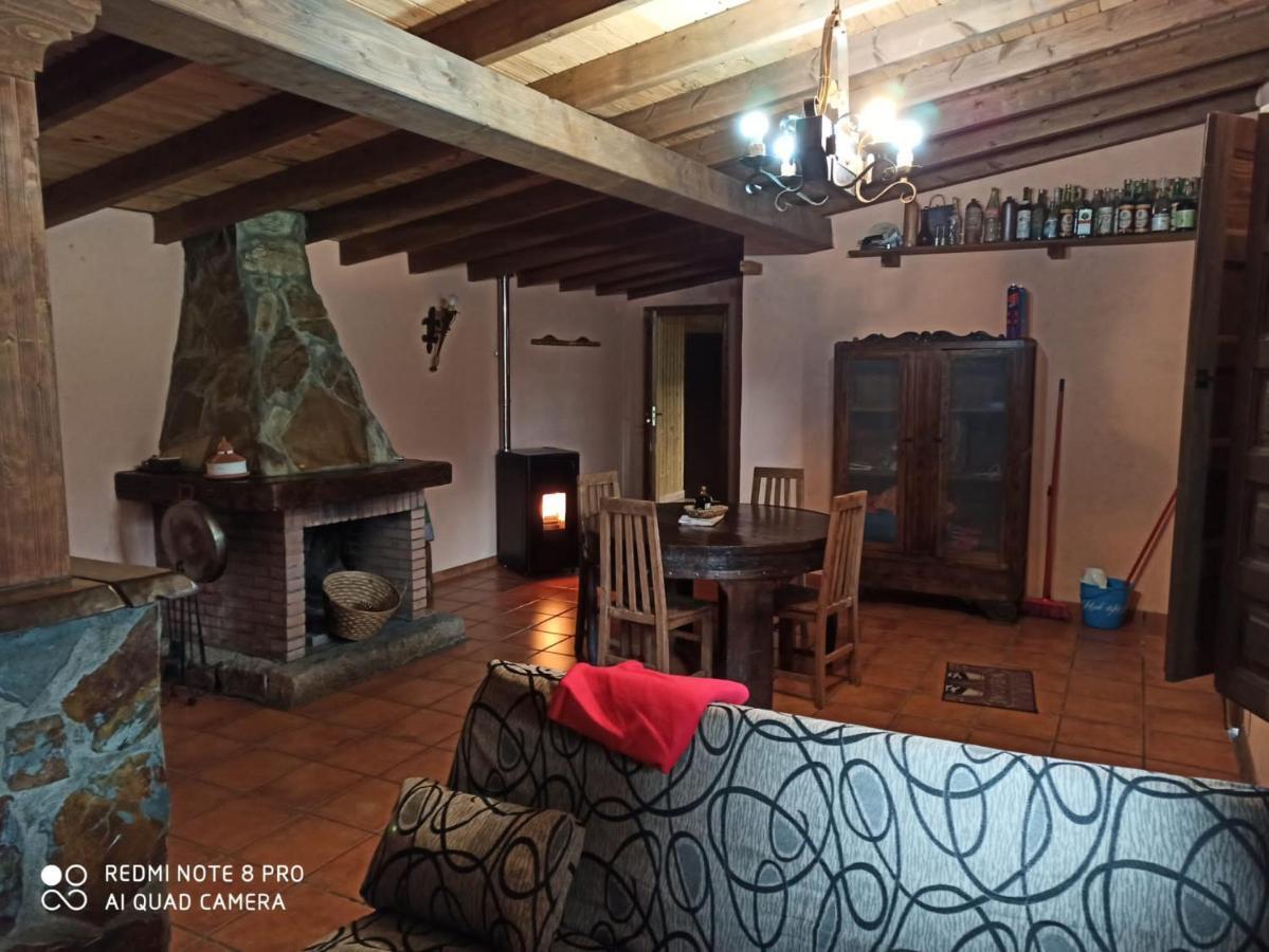 Casa Penelas Petin Екстер'єр фото